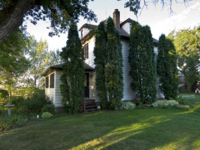  Fairmount Bed & Breakfast  Ньюдейл